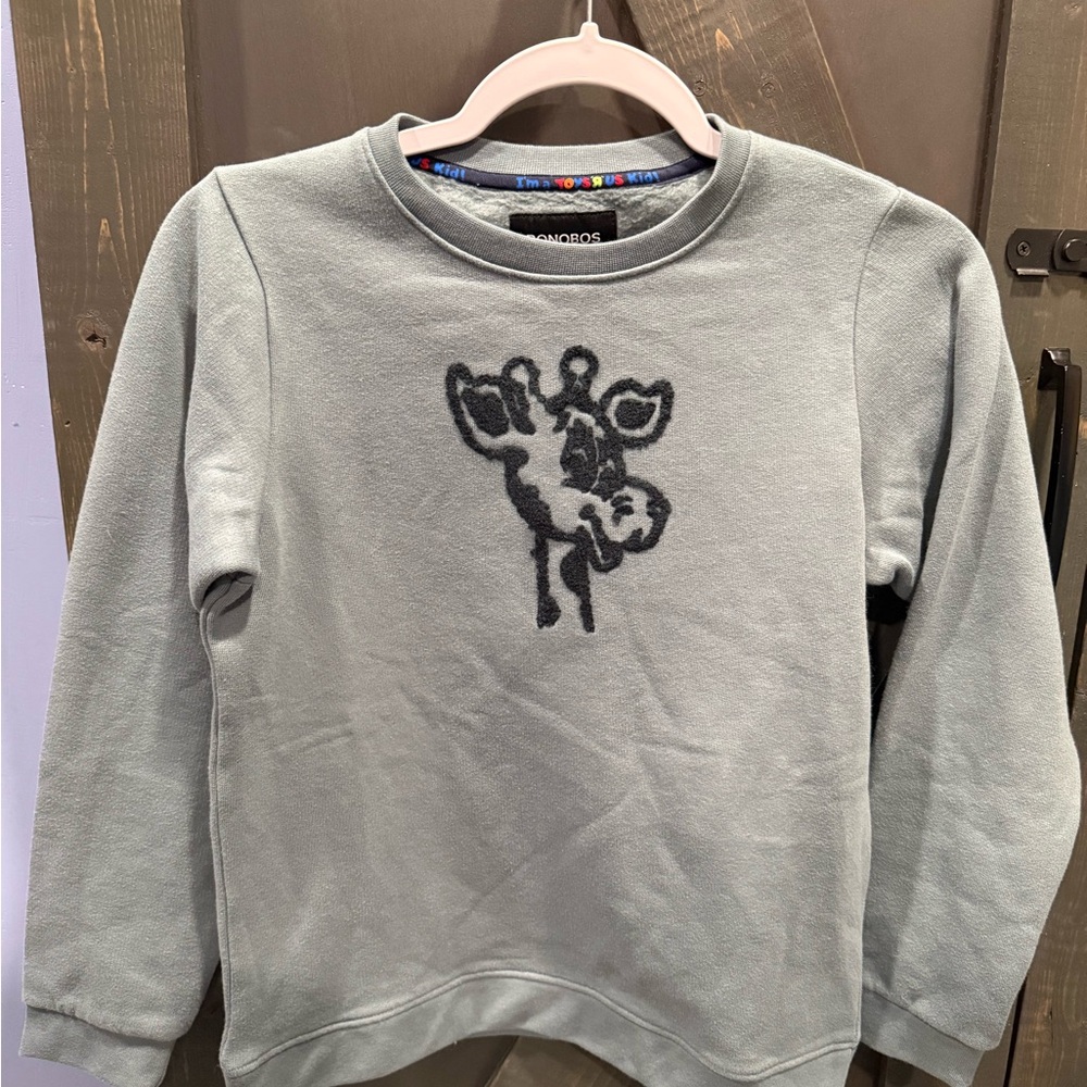 Bonobos Light Gray Crewneck Sweater with Giraffe Design